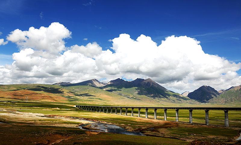 1626054878489226.png 坐著火車去拉薩——拉林鐵路高原富氧動(dòng)車組現(xiàn)已開通.png