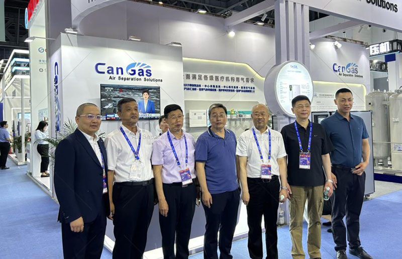 1687249259433166.jpg 合照2.jpg